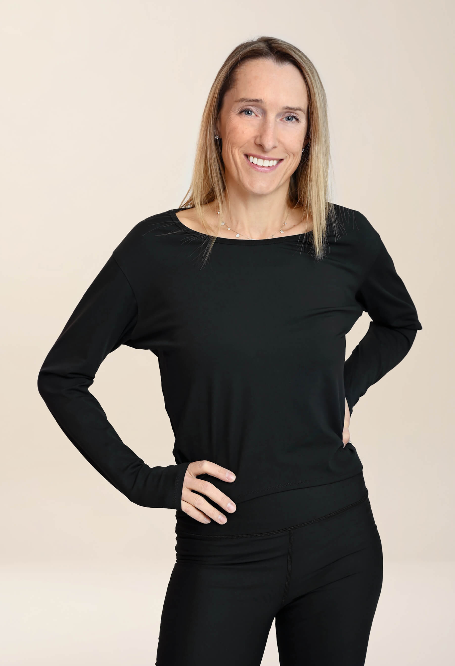 Alizé -Chandail à manches longues avec dos diaphane