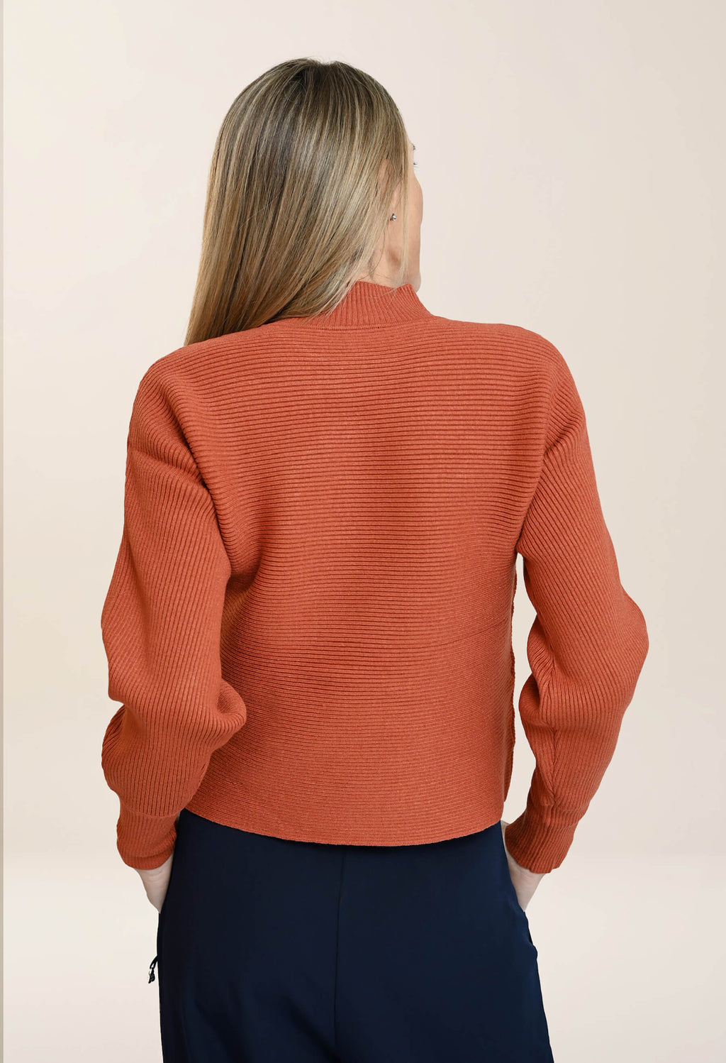 Léna - Chandail côtelé à col montant