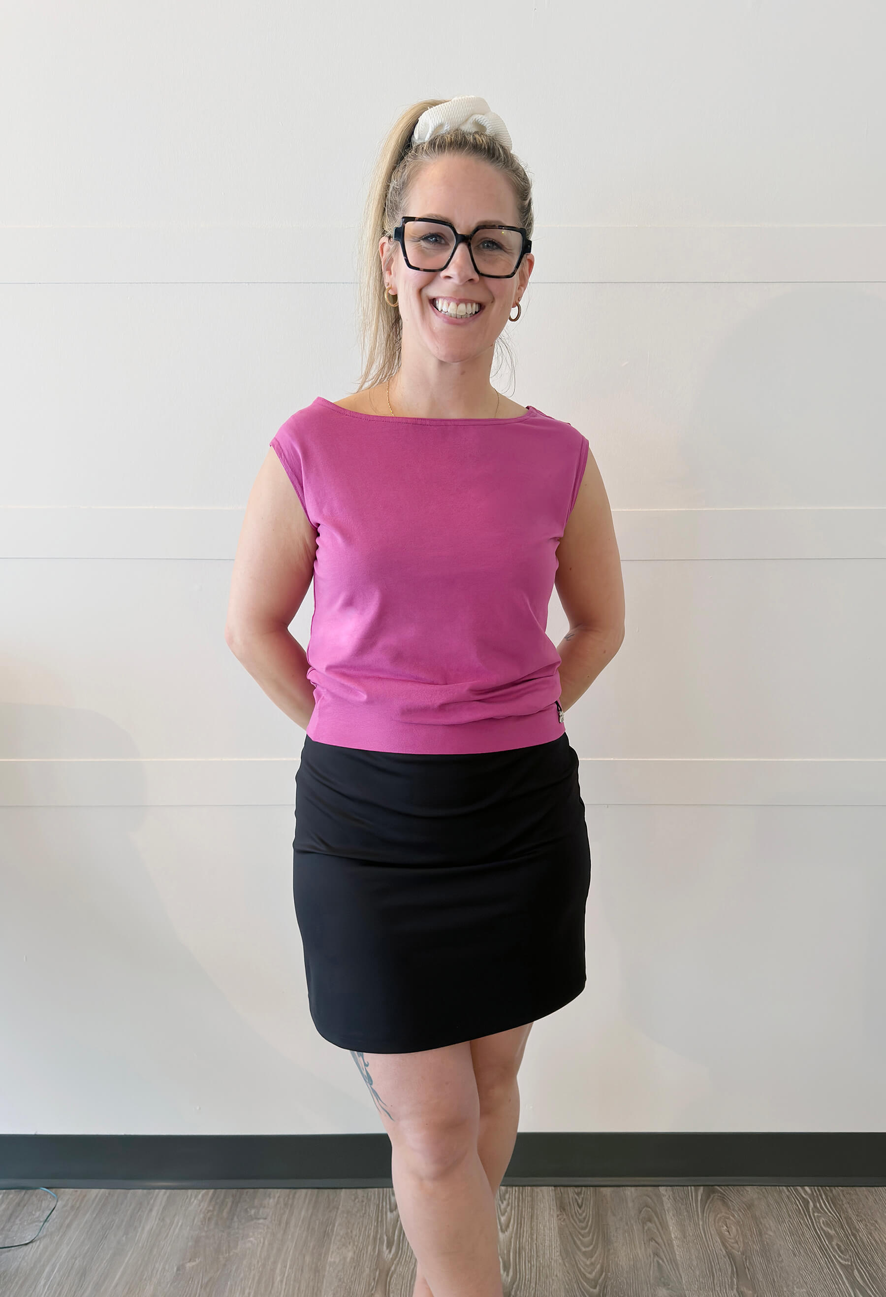 Fred - Sweater with very short sleeves and a round neckline