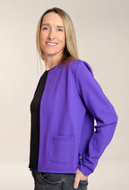 Julia - Short, structured jacket in Ponte de Roma fabric with side pockets 