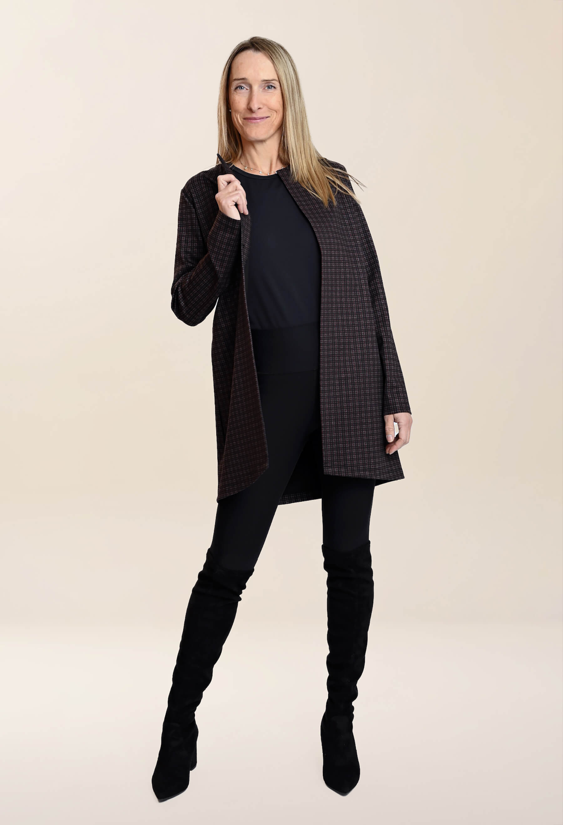 Juliana - Long, elegant jacket with side pockets