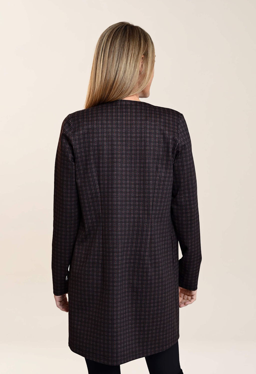 Juliana - Long, elegant jacket with side pockets