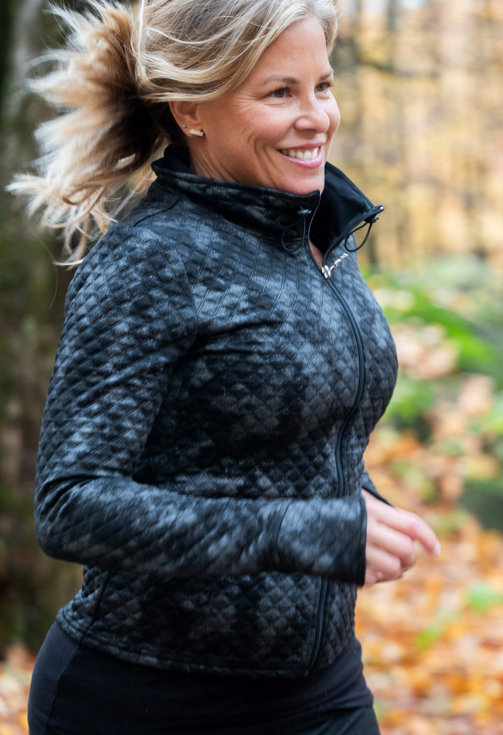 Maria - Long-sleeved jacket with zipper