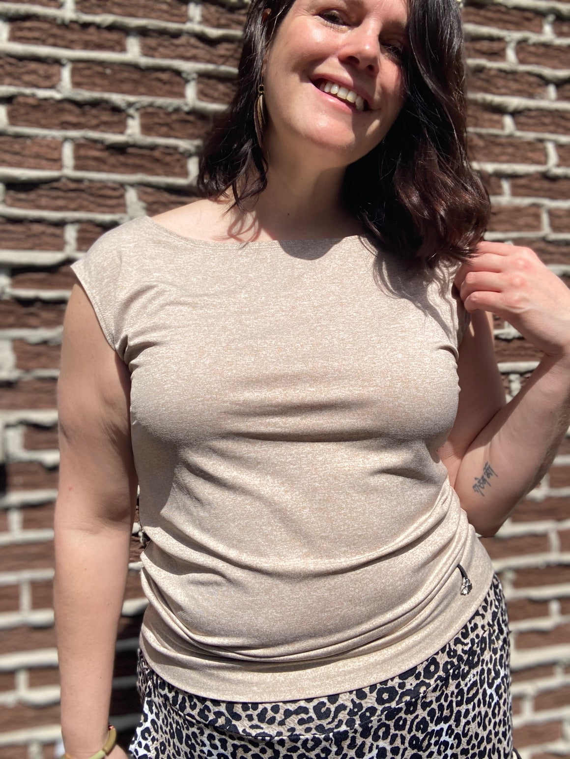 Fred - Sweater with very short sleeves and a round neckline